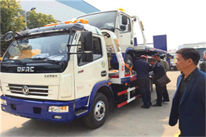 盐山汽车道路救援拖车价格